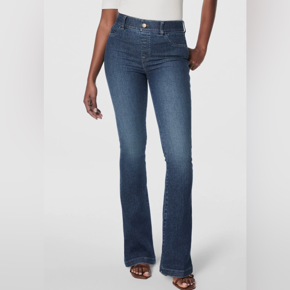SPANXshape™ Original EveryWear Flare Jeans | Authentic Blue